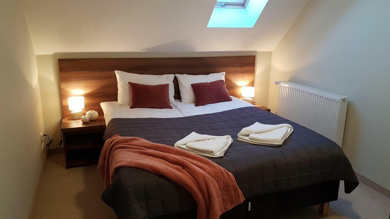 Ferienwohnung U Podnoza Zamku Szczytna Exterior foto