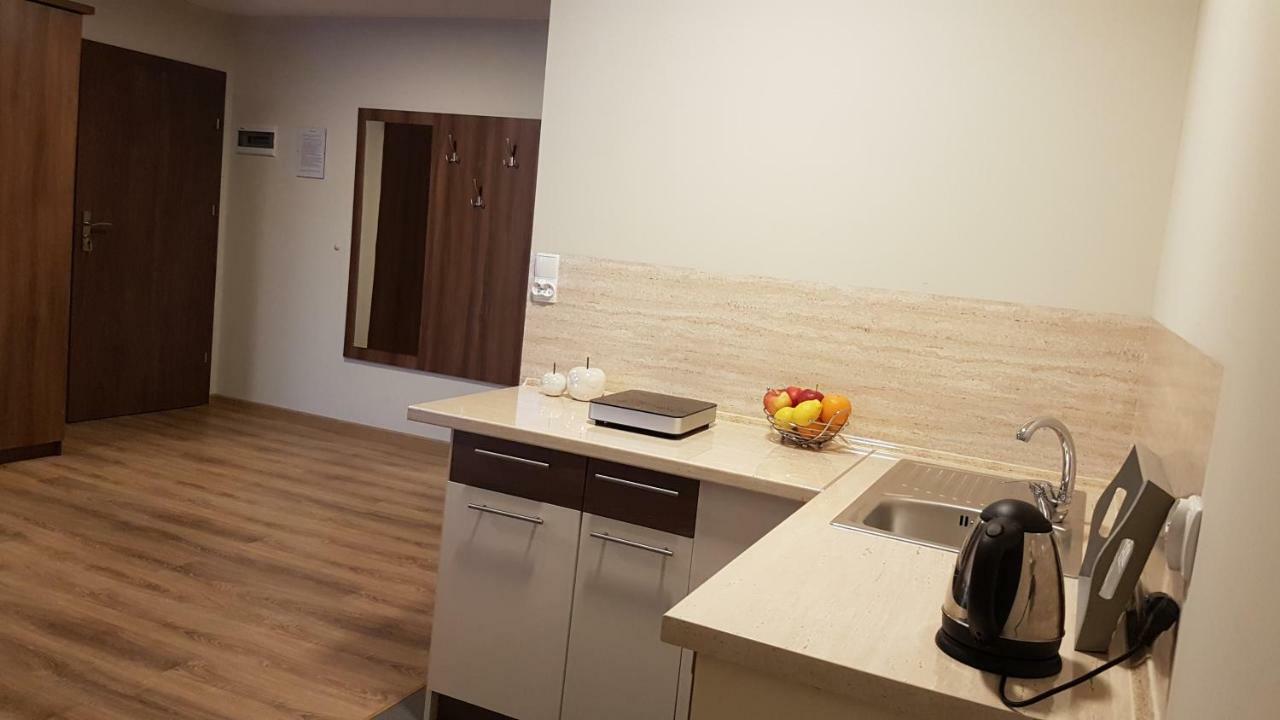 Ferienwohnung U Podnoza Zamku Szczytna Exterior foto